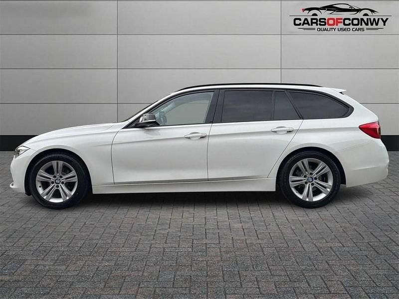 Używany BMW 320 Efficient Dynamics 163 KM (119 kW) 2017 Biały Kombi