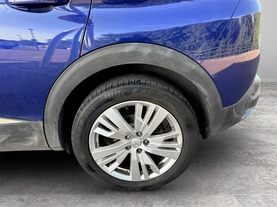 Used Peugeot 3008 Allure 120 HP (88 kW) 2017 Blue SUV