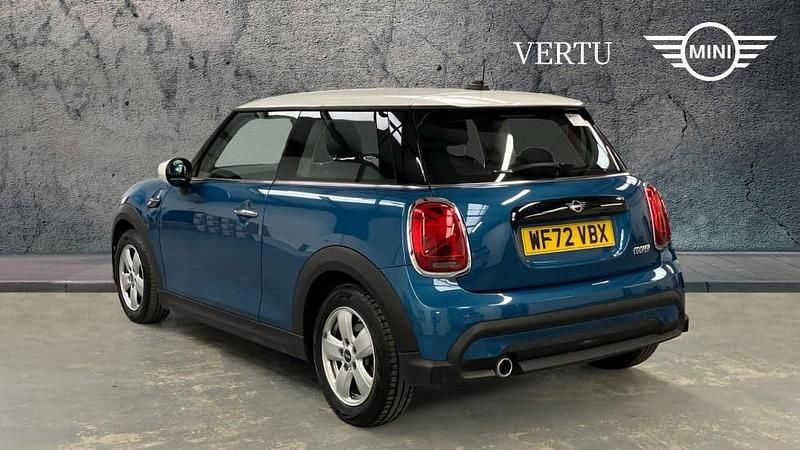Used Mini Cooper Classic 136 HP (100 kW) 2022 Blue Hatchback
