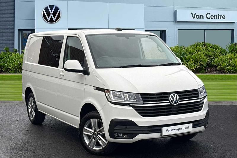 White Used 2023 VW T6.1 Highline Van | £28,991 (Good price) - Image 1/4