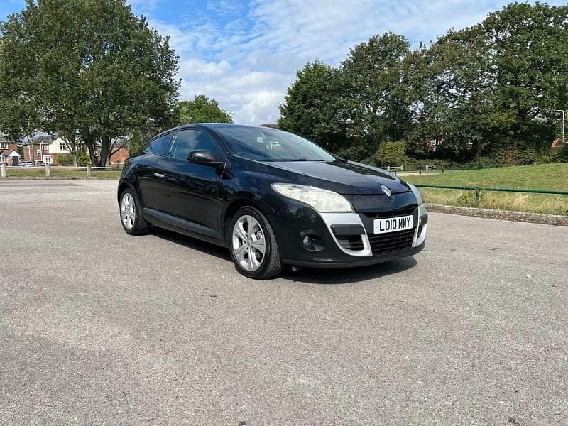 Black Used 2010 Renault Mégane Coupé Dynamique Coupe | £1,495 (Fair price) - Image 1/4