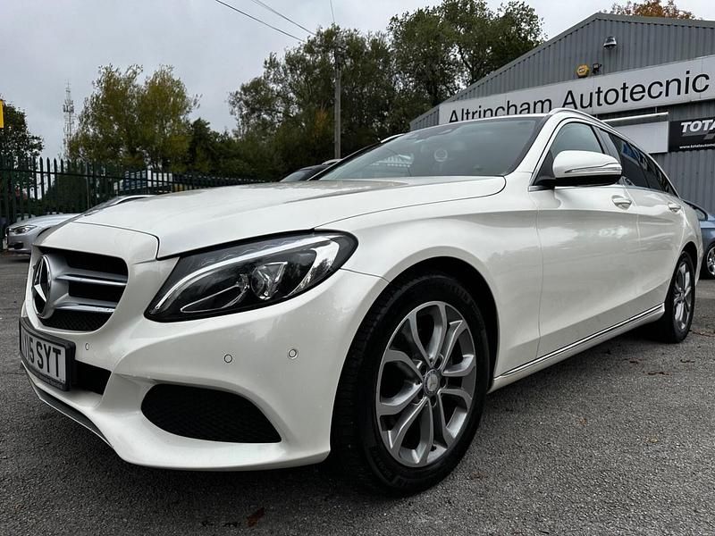White Used 2015 Mercedes C220 Estate | £9,290 (Fair price) - Image 1/4