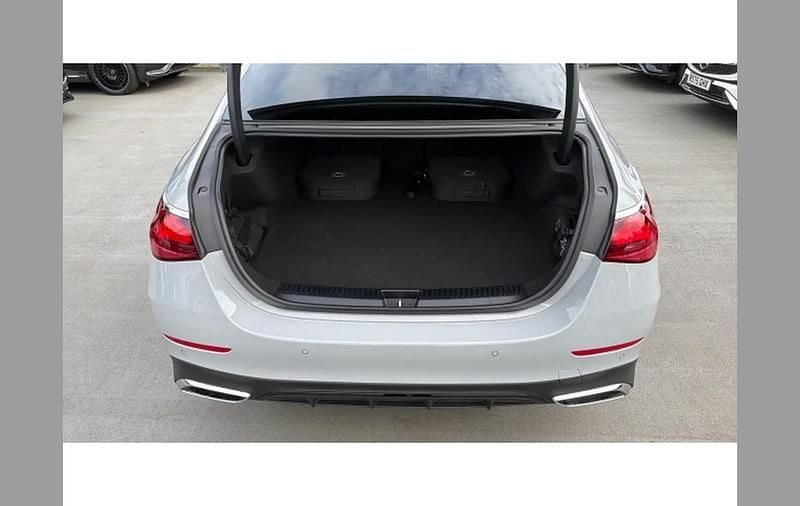 Used Mercedes E300 Urban 313 HP (230 kW) 2025 Grey Sedan