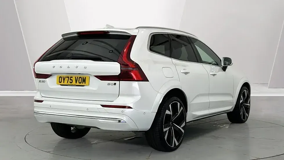 Used Volvo XC60 Ultra 2025 White SUV