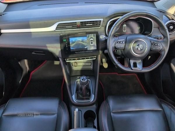 Used MG ZS Exclusive 111 HP (81 kW) 2022 Red SUV