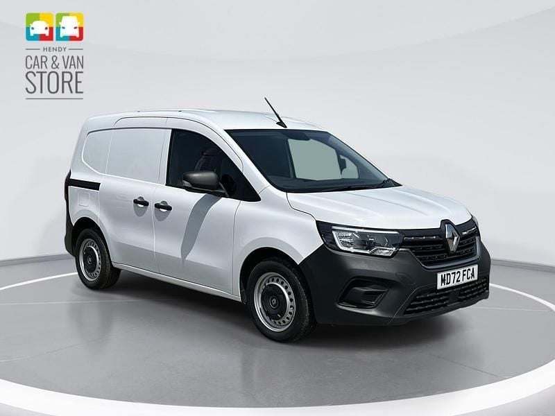White Used 2022 Renault Kangoo MPV | £11,999 (Fair price) - Image 1/4