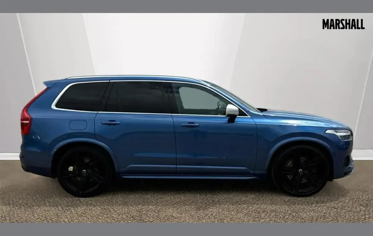 Used Volvo XC90 R-Design Pro 390 HP (286 kW) 2018 Blue SUV