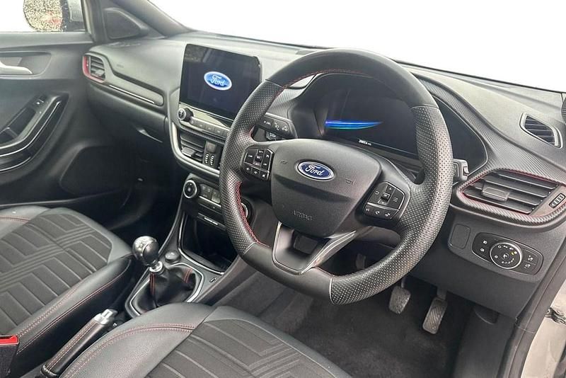 Used Ford Puma ST-Line X 125 HP (91 kW) 2023 Silver SUV