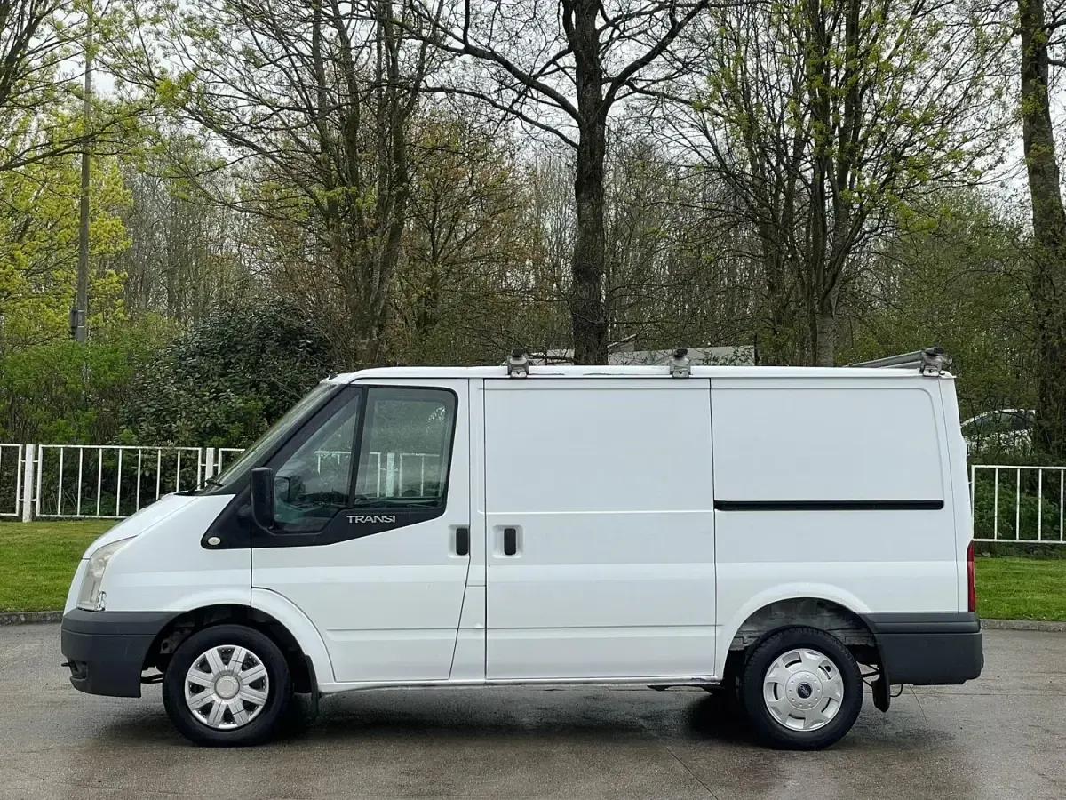 Second-hand Ford Transit 85 CP (62 kW) 2011 Alb Van
