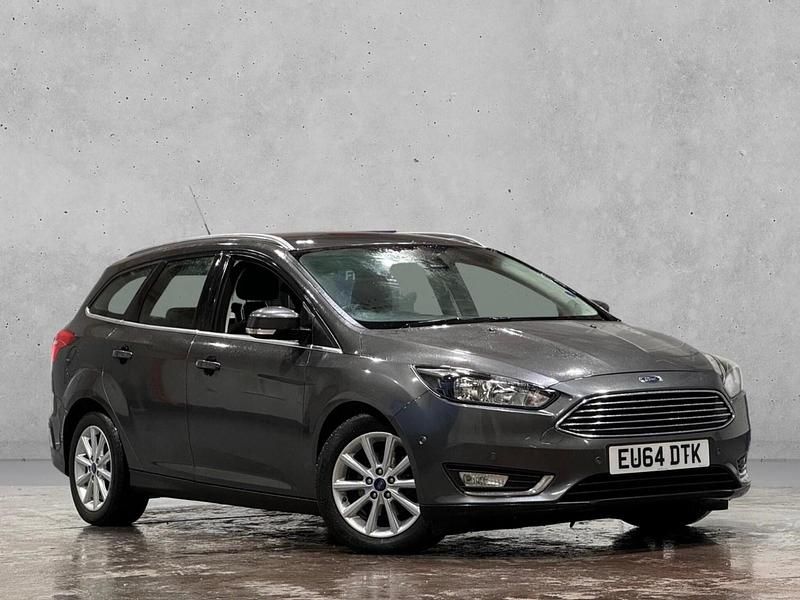 Used Ford Focus Titanium 2015 Grey Estate