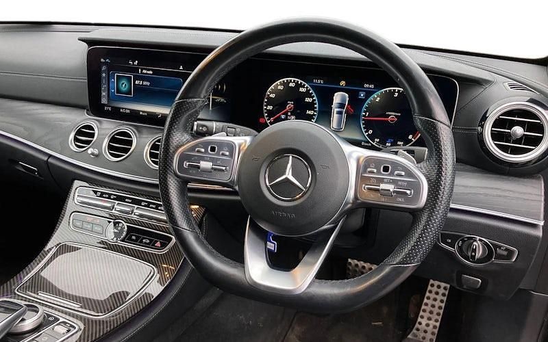 Gebraucht Mercedes E220 Active 194 PS (142 kW) 2019 Schwarz Kombi