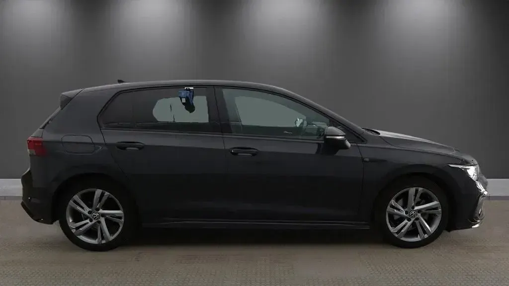 Used VW Golf VIII R-line 130 HP (95 kW) 2023 Grey Hatchback
