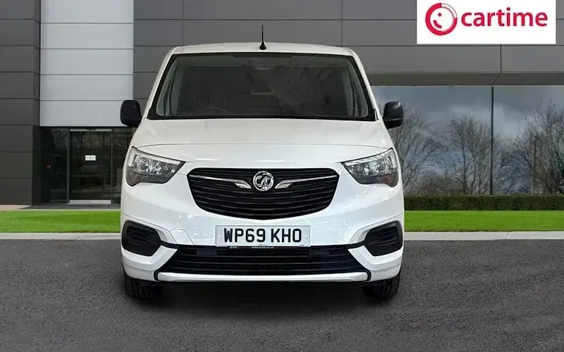 Used Vauxhall Combo Sportive 101 HP (74 kW) 2021 MPV
