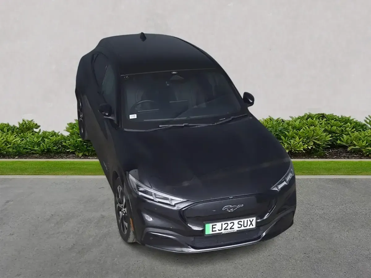 Used Ford Mustang Extended Range 351 HP (258 kW) 2022 Black Hatchback
