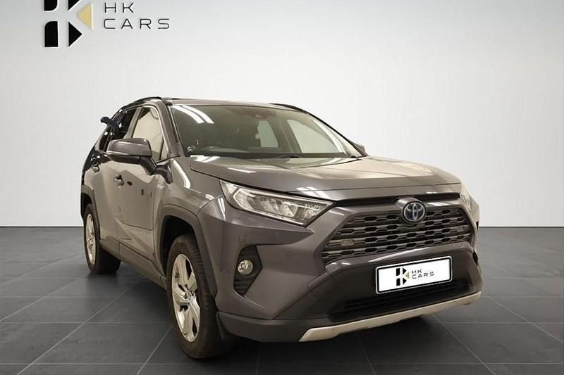 Used Toyota RAV4 Hybrid Design 2020 SUV