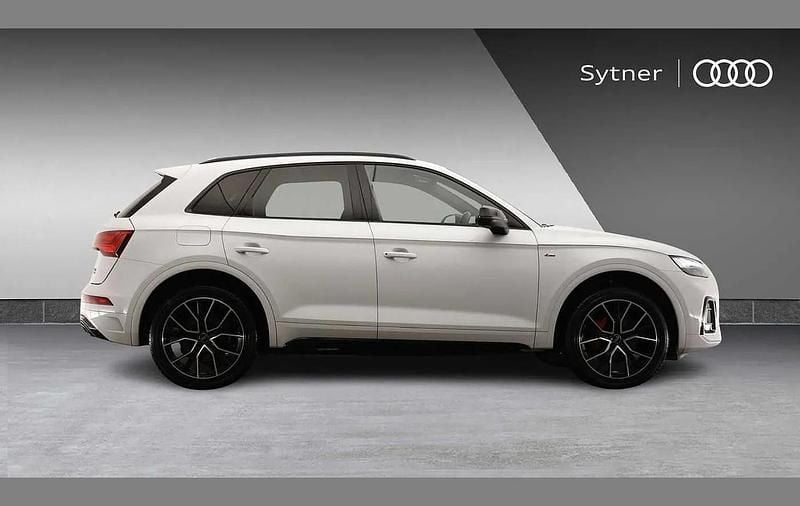 Used Audi Q5 Comfort 261 HP (191 kW) 2022 White SUV