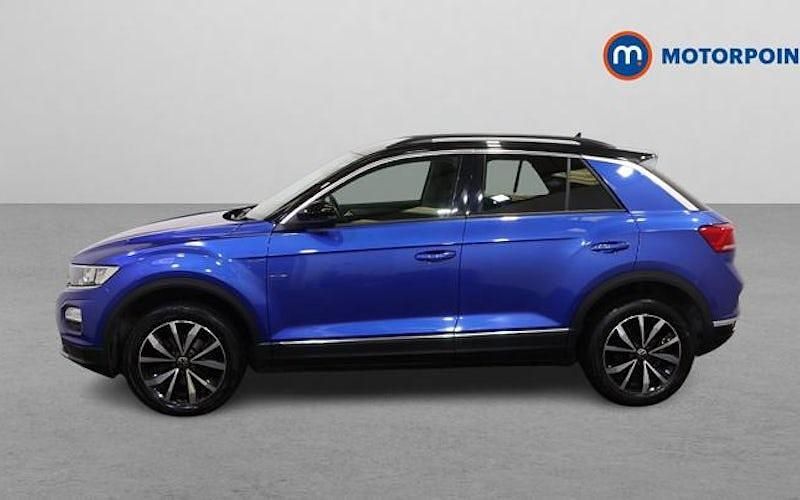 Used VW T-Roc Design 150 HP (110 kW) 2020 Blue SUV