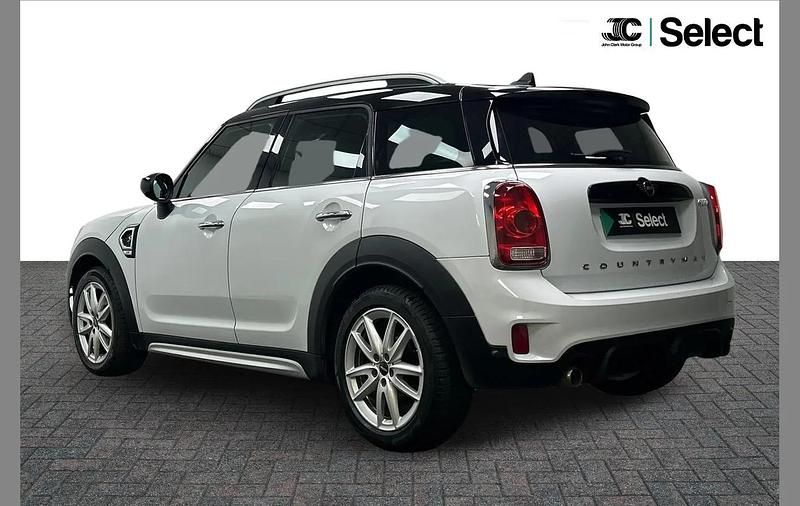Used Mini Cooper S Countryman Sport 188 HP (138 kW) 2019 White SUV