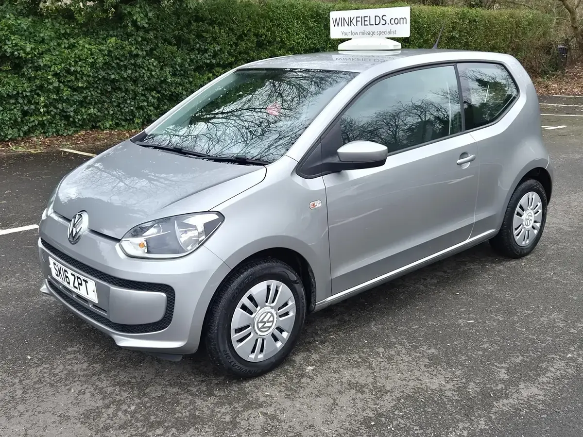 Used VW up! move up! 60 HP (44 kW) 2016 Silver Hatchback