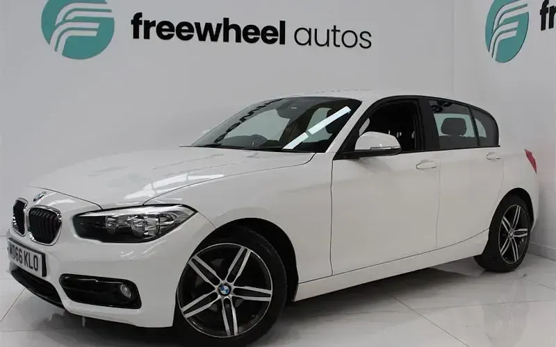 Used BMW 118 Sport Line 136 HP (100 kW) 2017 Hatchback