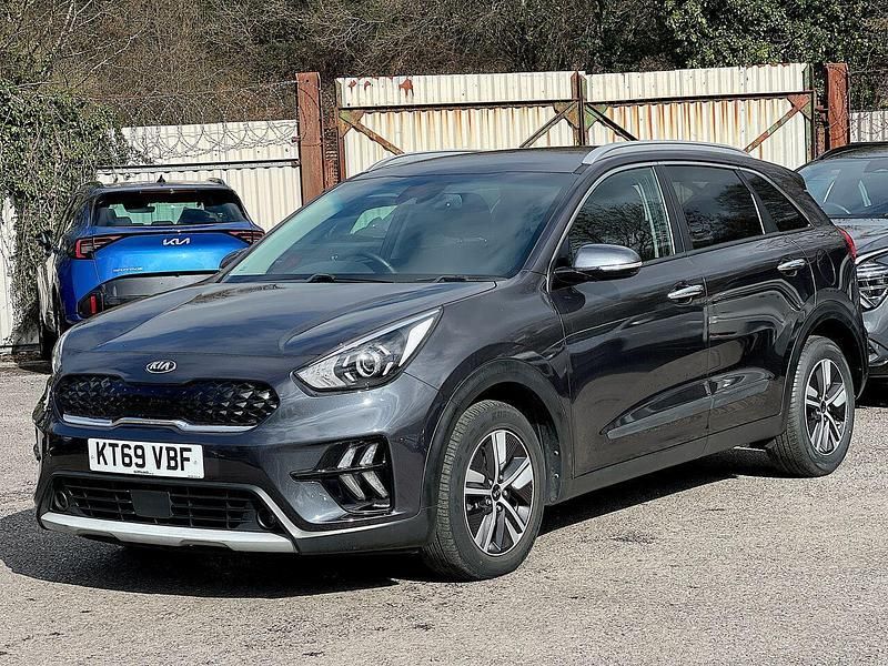 Used Kia Niro 139 HP (102 kW) 2020 Grey SUV