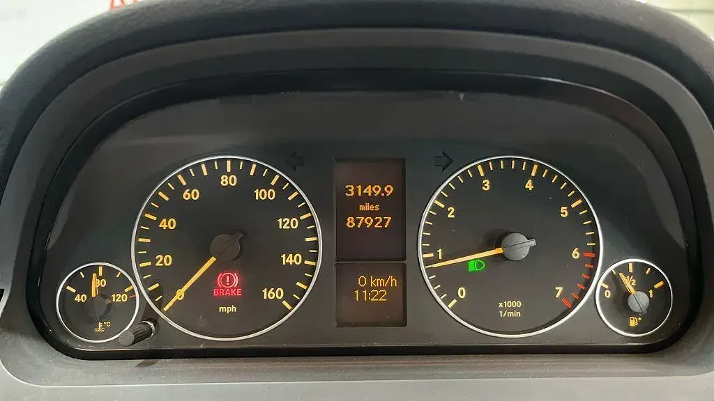 Used Mercedes A180 Avantgarde 2011 Grey Hatchback