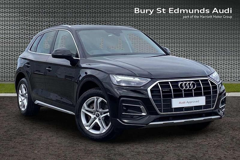 Black Used 2022 Audi Q5 Sport SUV | £26,917 (Fair price) - Image 1/4