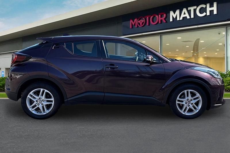 Used Toyota C-HR 2022 Purple SUV