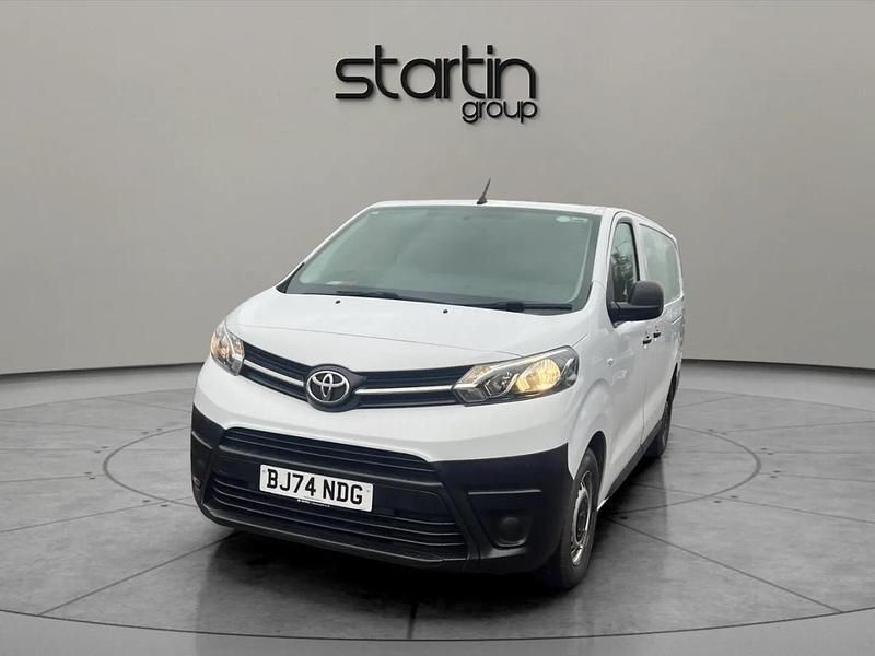Used Toyota Proace Active 142 HP (104 kW) 2024 White MPV