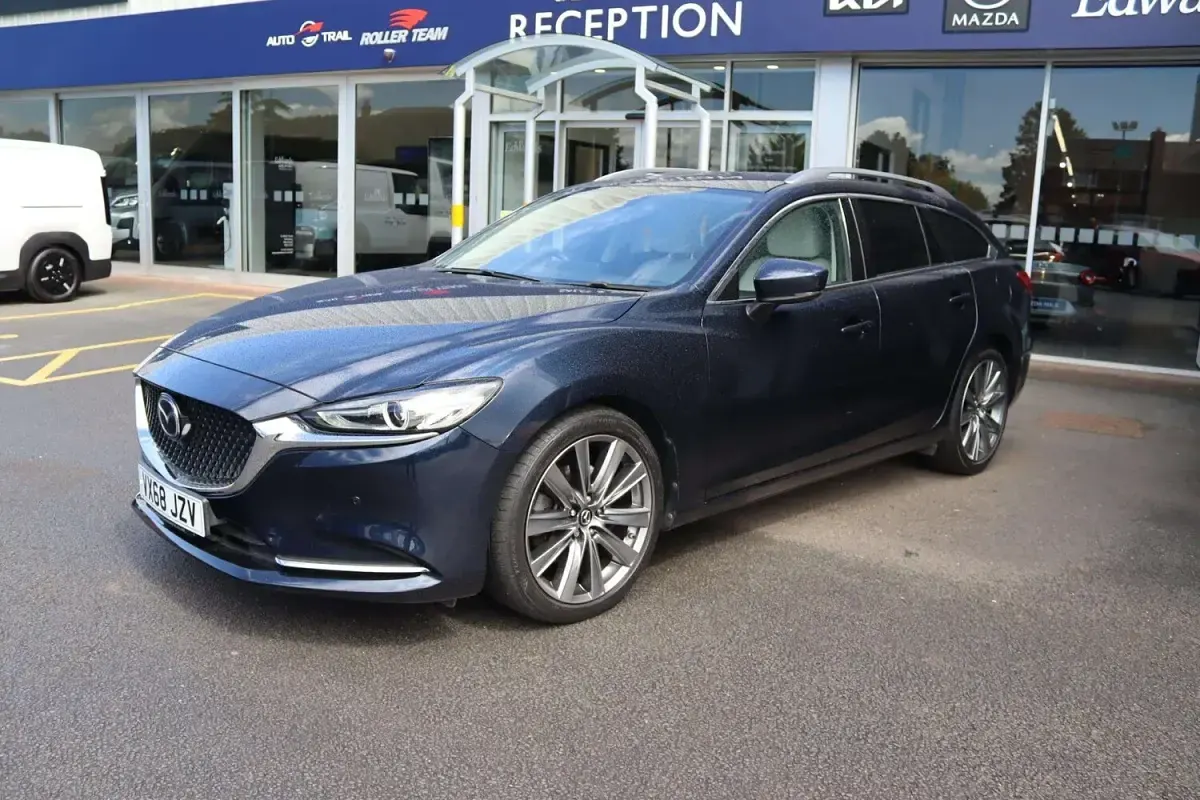 Used Mazda 6 Inclusive 150 HP (110 kW) 2018 Blue Estate