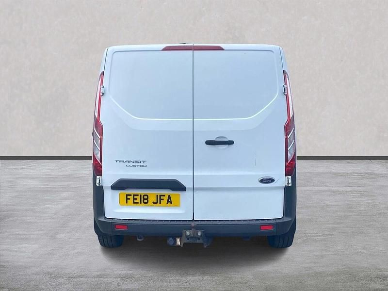 Used Ford Transit Custom 104 HP (76 kW) 2018 White Van