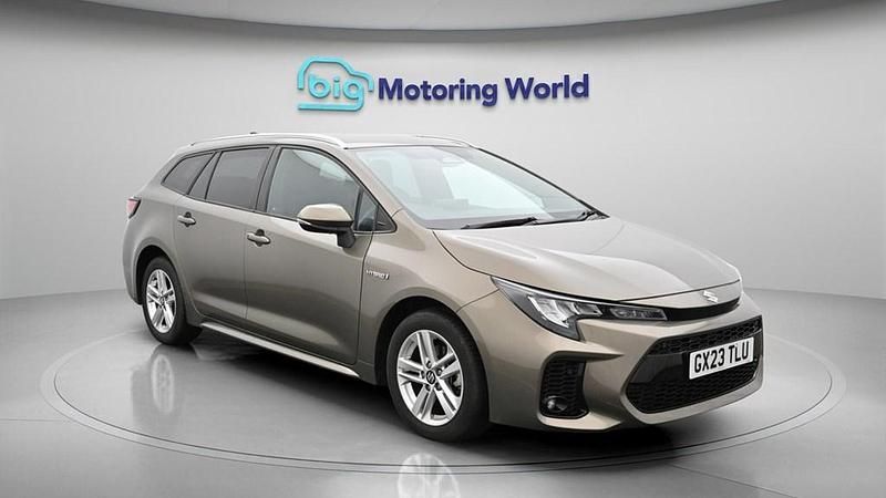 Used Suzuki Swace 140 HP (102 kW) 2023 Bronze Estate