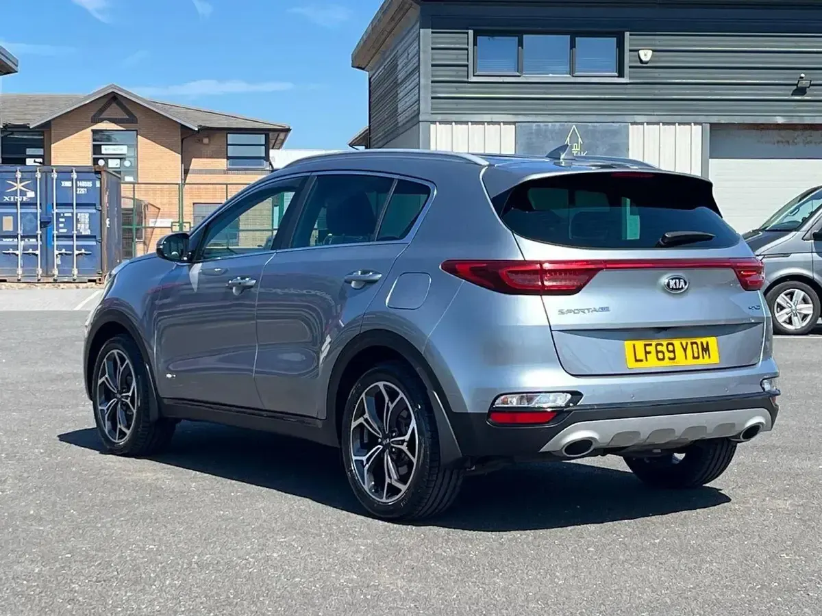 Used Kia Sportage GT-Line 134 HP (98 kW) 2019 Silver SUV