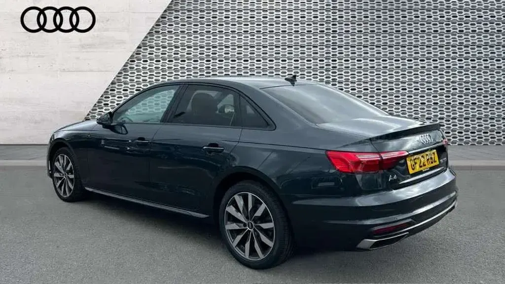 Used Audi A4 Sport 150 HP (110 kW) 2022 Grey Sedan