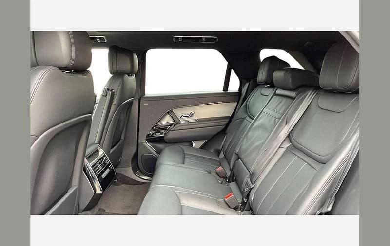 Used Land Rover Range Rover Sport SE Dynamic 300 HP (220 kW) 2023 Grey SUV