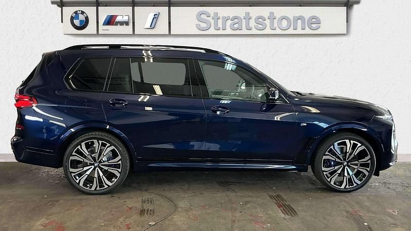 Used BMW X7 M Sport 347 HP (255 kW) 2025 Blue SUV