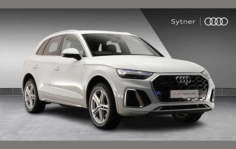 Used Audi Q5 S-Line 261 HP (191 kW) 2023 White SUV