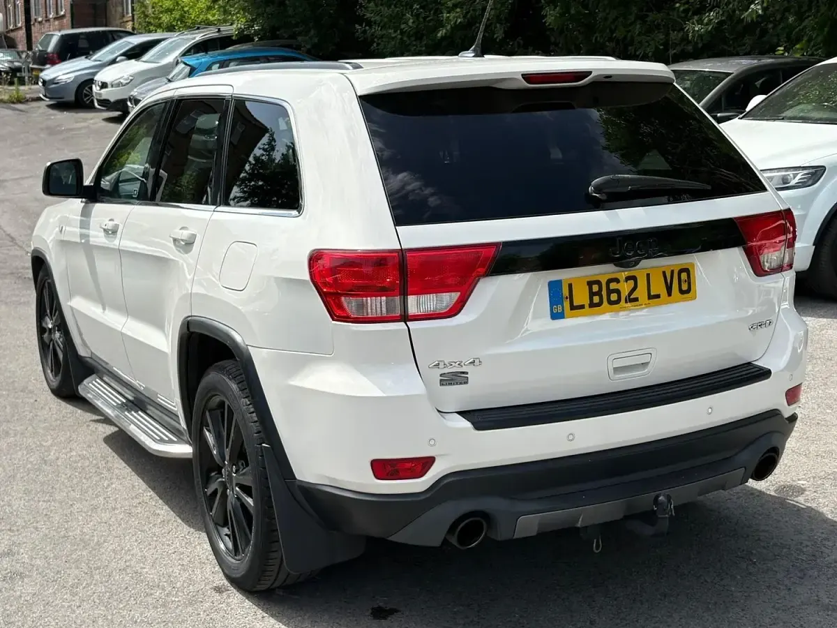 Used Jeep Grand Cherokee Limited 2012 White SUV