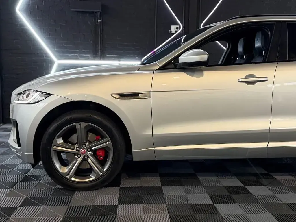 Used Jaguar F-Pace S 300 HP (220 kW) 2017 Silver SUV