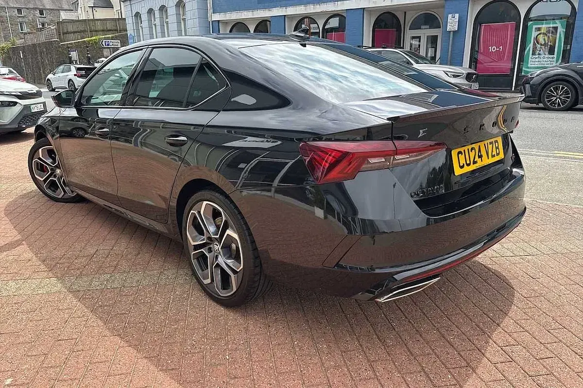 Used Skoda Octavia vRS 180 HP (132 kW) 2024 Black magic pearl effect Hatchback