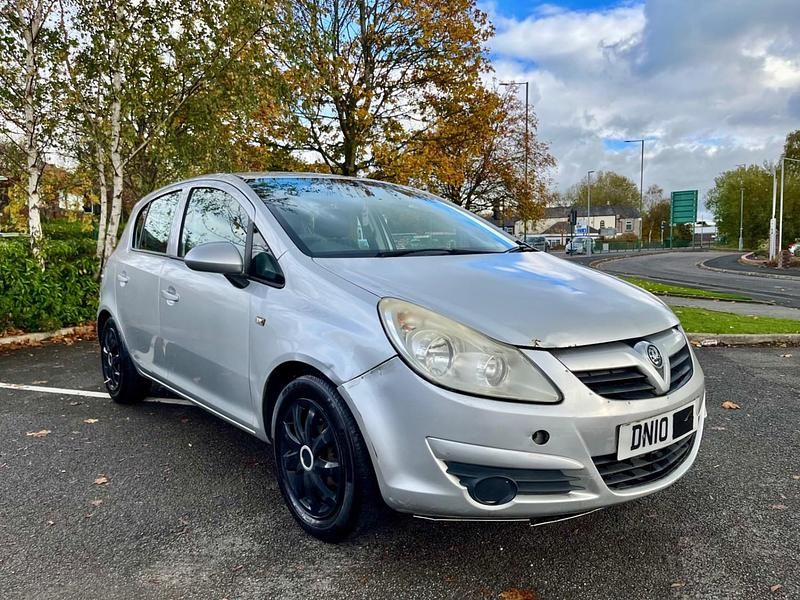 Silver Used 2010 Vauxhall Corsa Hatchback | £990 (Super price) - Image 1/4