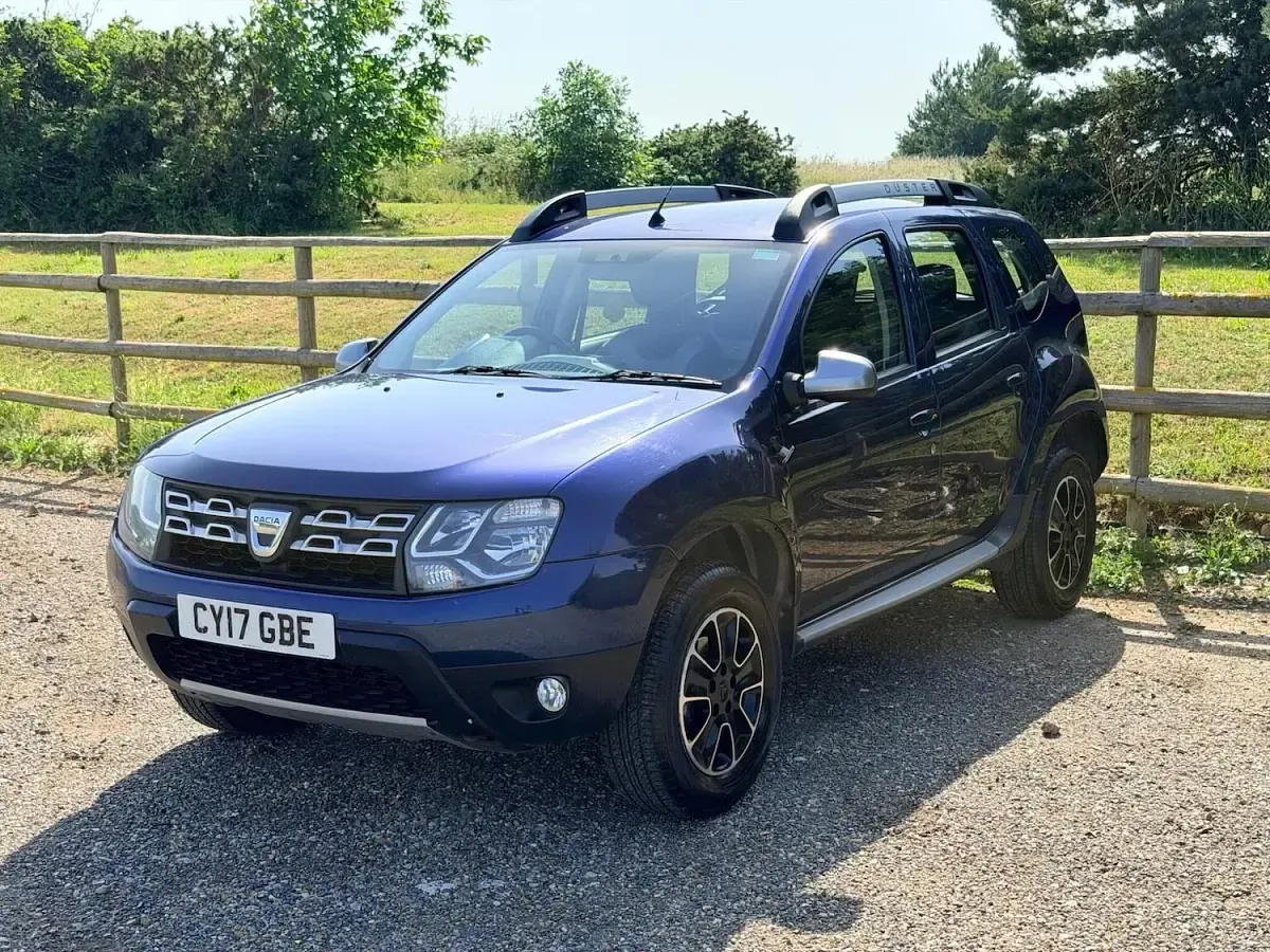 Used Dacia Duster Prestige 110 HP (80 kW) 2017 Blue SUV