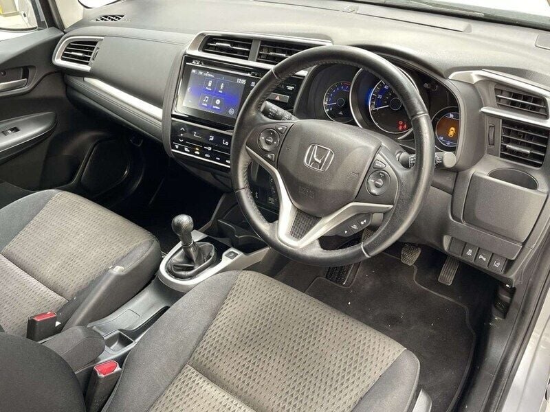 Image 2/4