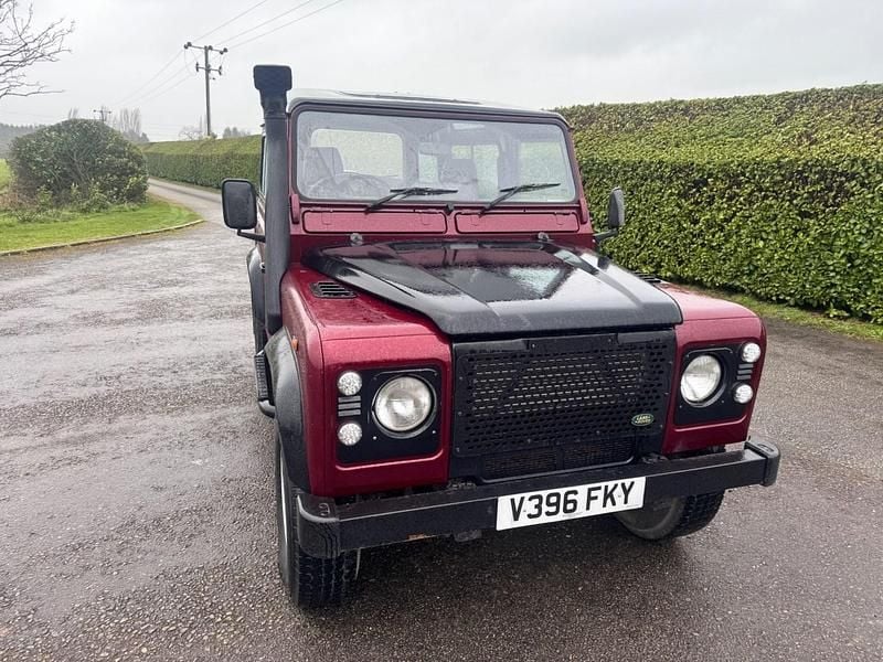 Used Land Rover Defender 1999 Red