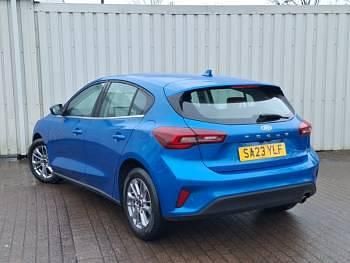Used Ford Focus Titanium 125 HP (91 kW) 2023 Blue Hatchback
