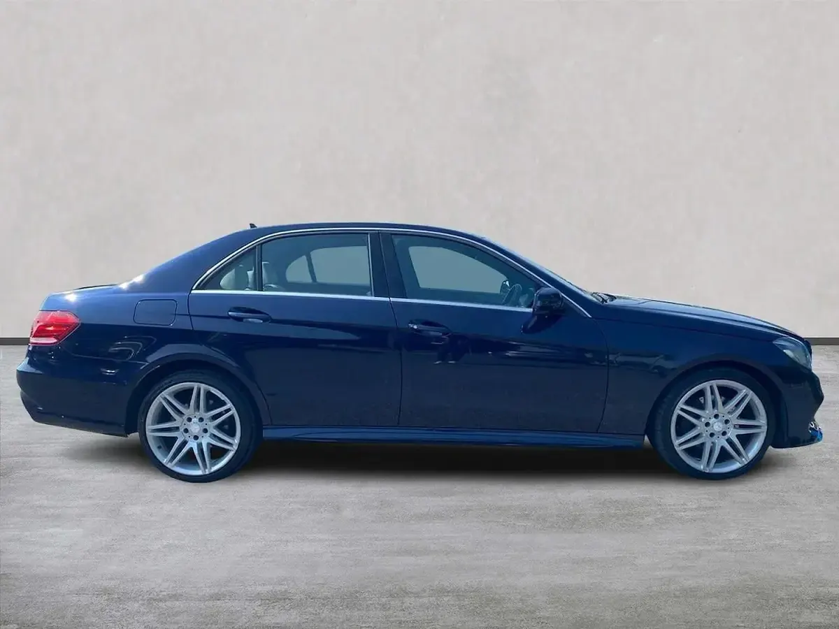 Used Mercedes E220 AMG 2014 Blue Sedan