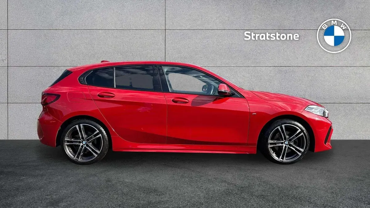 Used BMW 118 M Sport 134 HP (98 kW) 2023 Red Hatchback