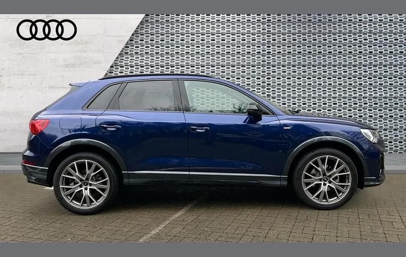 Used Audi Q3 Black Edition 150 HP (110 kW) 2025 Blue SUV