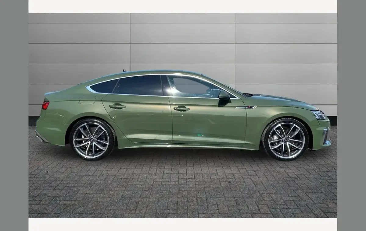 Used Audi A5 S-Line 200 HP (147 kW) 2024 Green Hatchback