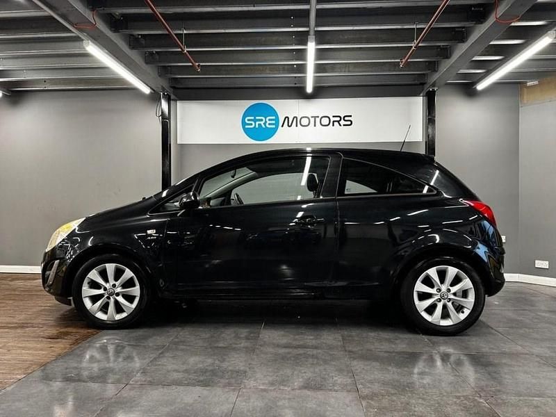Used Vauxhall Corsa Active 85 HP (62 kW) 2012 Black Hatchback